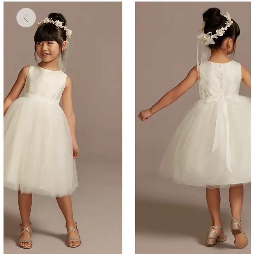 DAVID'S BRIDAL flower girl dress with tulle and ribbon waist size 8 youth